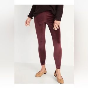 Old Navy burgundy velour leggings